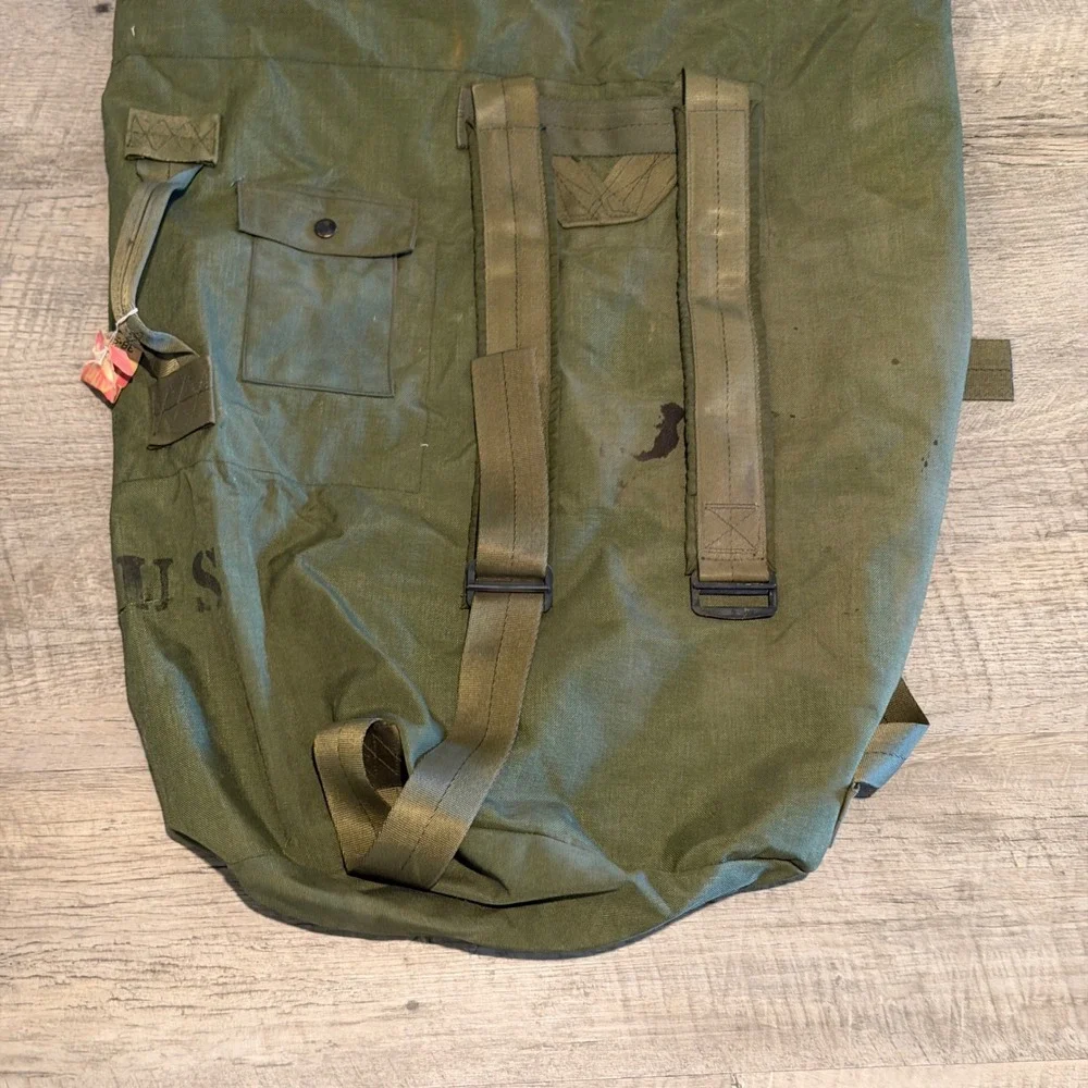Vintage US Military Nylon Duffel Bag Type II Olive Drab DLA100-85-C-4151 36x24